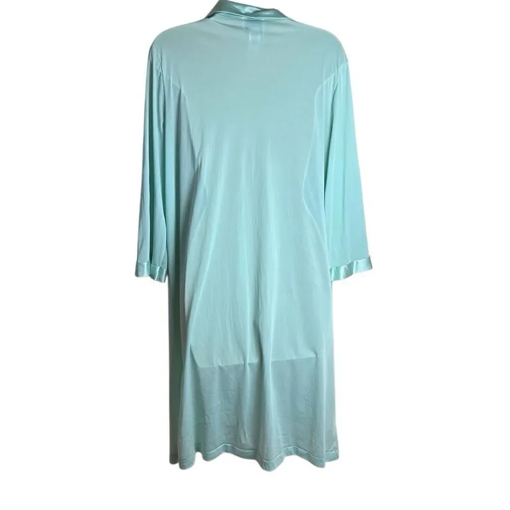 Vanity Fair Nylon Coloratura Azure Mist Robe Nightgown Buttons Medium Vintage
